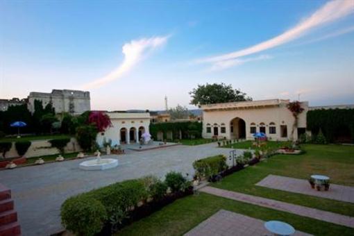 фото отеля Castle Kalwar