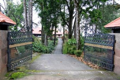 фото отеля Kollenkeril Plantation Home Stay Bunaglow
