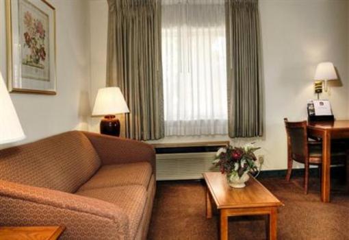 фото отеля Best Western On The Lake