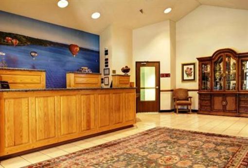 фото отеля Best Western On The Lake