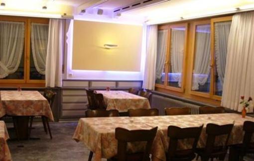 фото отеля Hotel Gasthof Kreuz Welschenrohr