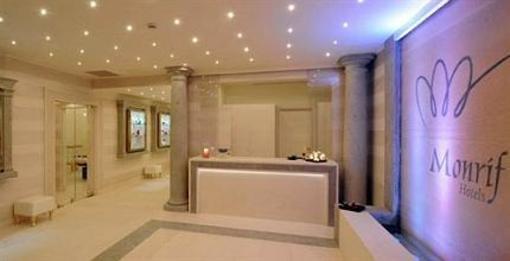 фото отеля Royal Hotel Carlton