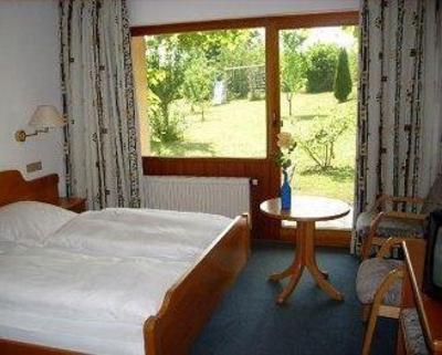фото отеля Wohlfuhlhotel Sonnengarten Uberlingen