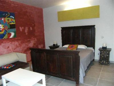 фото отеля Alex Factory Bed & Breakfast Wierre-Effroy