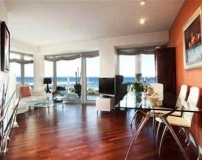 фото отеля Rent Top Apartments Beach-Diagonal Mar