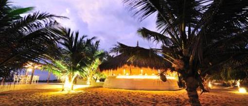 фото отеля Dolphin Beach Hotel