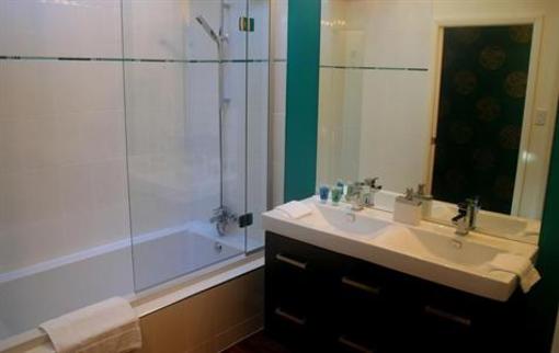 фото отеля The Woods Bed & Breakfast