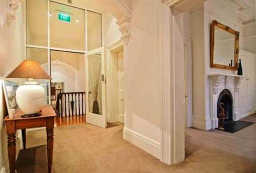 фото отеля Roxburgh House Apartments Hobart