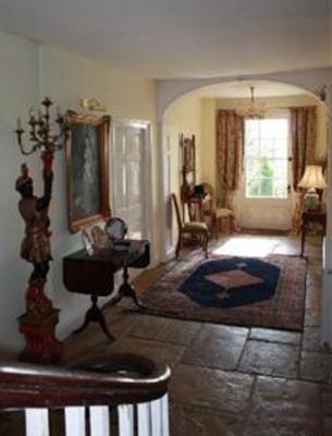 фото отеля Cwrt Mawr Bed and Breakfast Tregaron