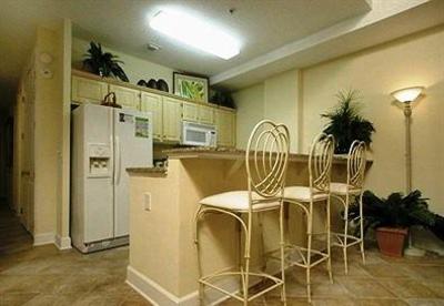 фото отеля Meyer Real Estate Vacation Rentals Regency Isle Orange Beach