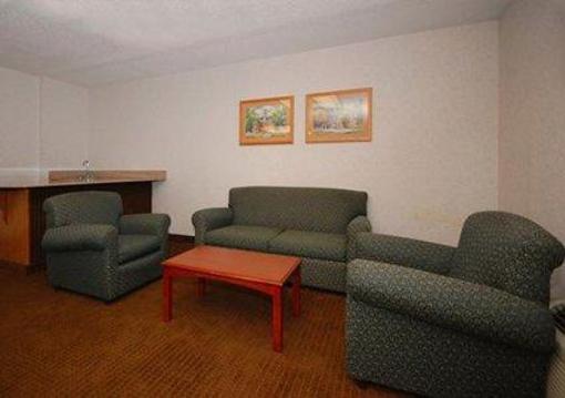фото отеля Quality Inn Emporia (Virginia)