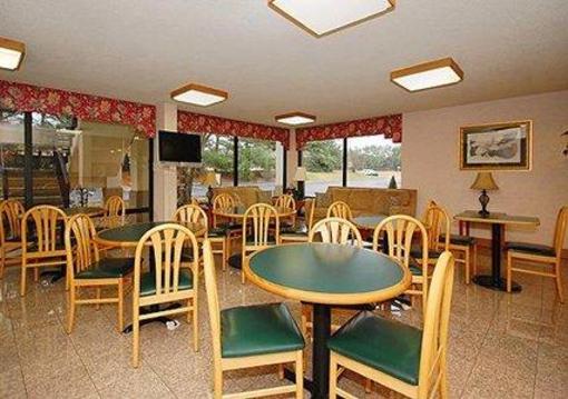 фото отеля Quality Inn Emporia (Virginia)