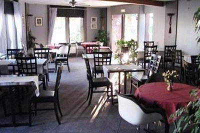 фото отеля Hotel La Folie Nevers