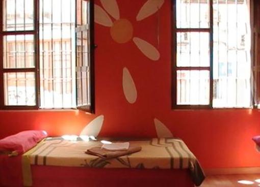 фото отеля Hostal Funky