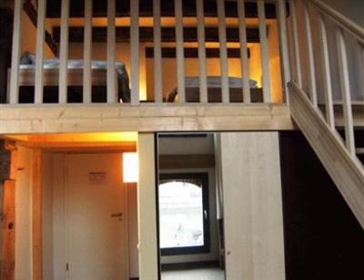 фото отеля Aparthotel Hafenspeicher Stralsund