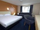 фото отеля Travelodge Hotel Llanedeyrn Cardiff
