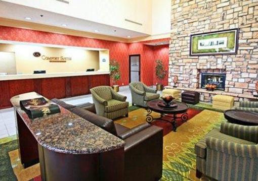 фото отеля Comfort Suites Mineral Wells (West Virginia)