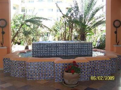 фото отеля African Queen Hotel