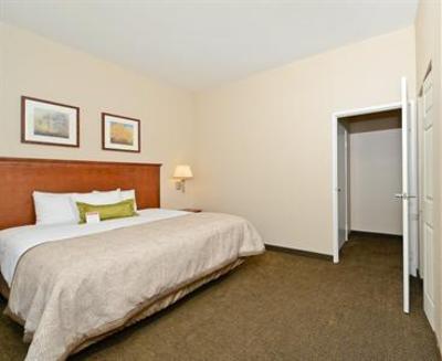 фото отеля Candlewood Suites San Diego