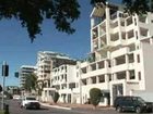 фото отеля Cairns City Apartments