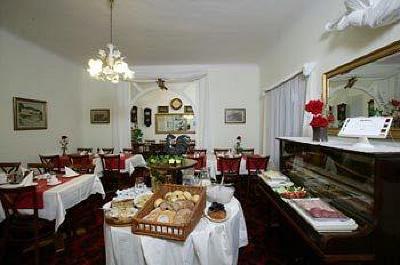 фото отеля Hotel Gottardo Garni