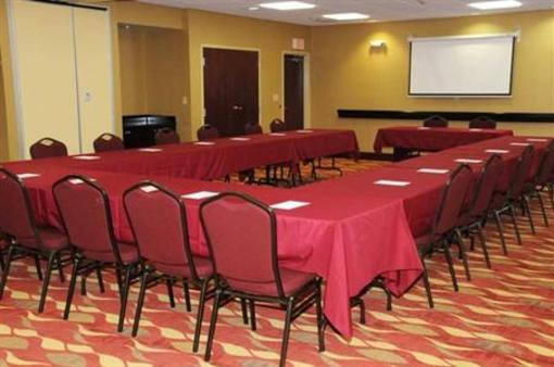 фото отеля Hampton Inn Ft Wayne/Dupont Road