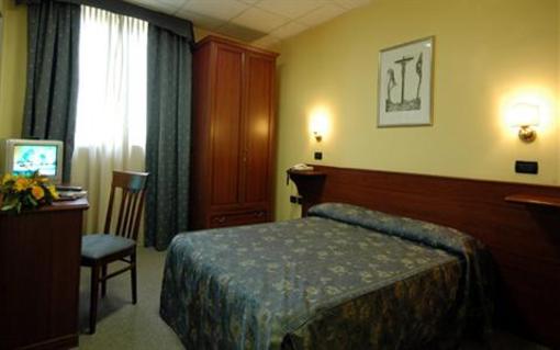 фото отеля Hotel Ristorante La Darsena