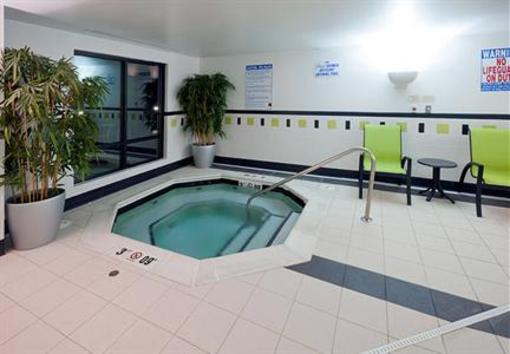 фото отеля Fairfield Inn & Suites Charlotte Matthews