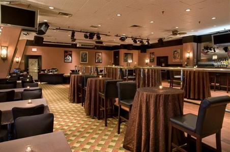 фото отеля Hilton Hotel Woodbridge Iselin