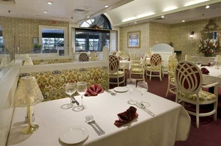 фото отеля Hilton Hotel Woodbridge Iselin