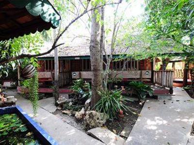 фото отеля Sukhothai Guest House