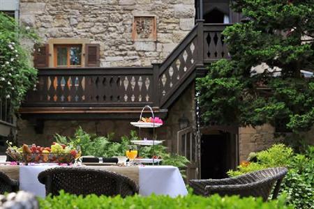 фото отеля Herrnschloesschen - Hotel - Restaurant - Garden