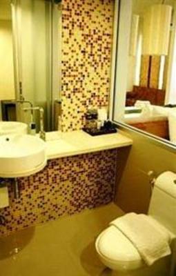 фото отеля Sleep with Me Serviced Apartment Phuket
