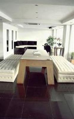 фото отеля Sleep with Me Serviced Apartment Phuket