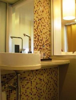 фото отеля Sleep with Me Serviced Apartment Phuket