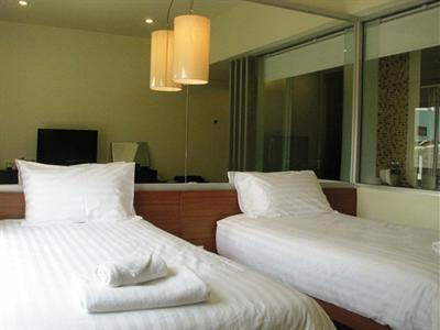 фото отеля Sleep with Me Serviced Apartment Phuket