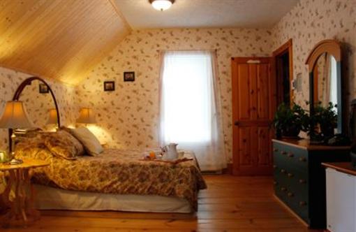 фото отеля Le Cachet B&B North Hatley