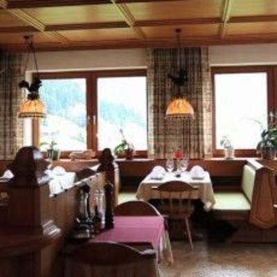 фото отеля Gasthaus Alte Stube Tux