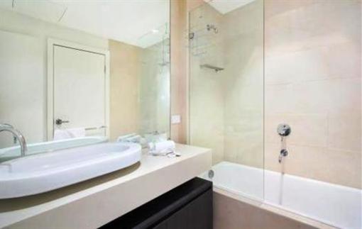 фото отеля Espresso Apartments Melbourne