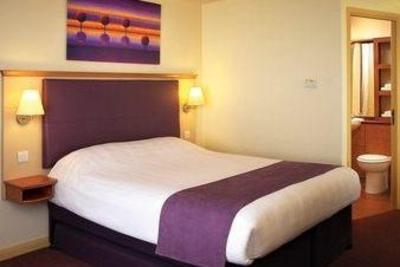 фото отеля Premier Inn Wrexham