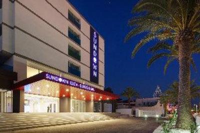 фото отеля Sundown Ibiza Suites & Spa
