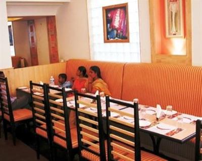 фото отеля Hotel Raj Comfort Inn Secunderabad