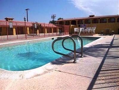 фото отеля Sun Valley Inn & Suites El Centro