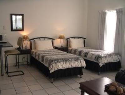 фото отеля Beachside Guest House Durban