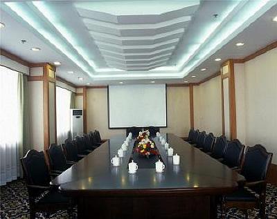 фото отеля Jiudu Hotel