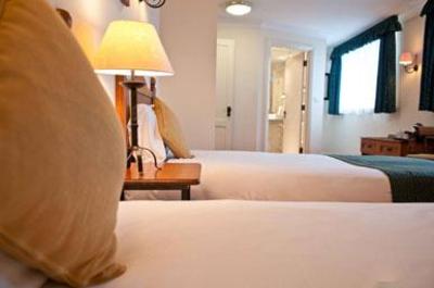 фото отеля Innkeepers Lodge Strathclyde Park