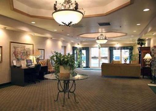 фото отеля Comfort Inn & Suites Klamath Falls