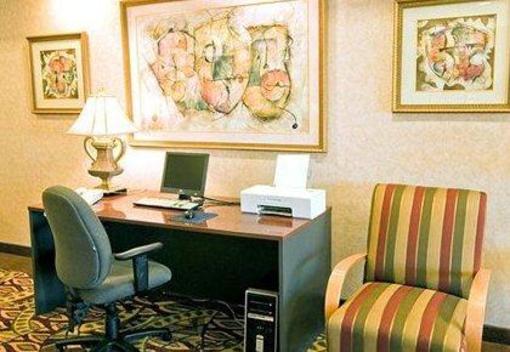 фото отеля Comfort Inn & Suites Klamath Falls