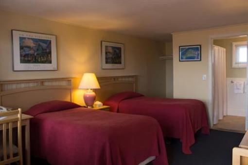 фото отеля Martha's Vineyard Surfside Motel