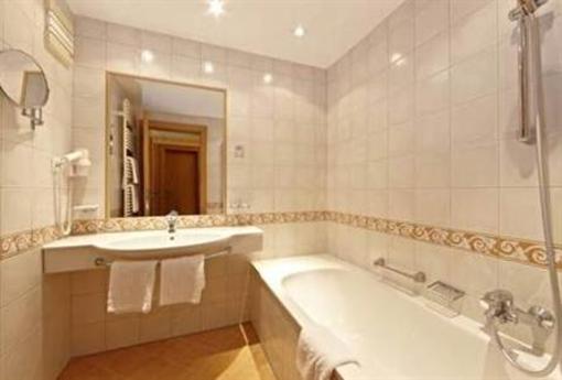 фото отеля Habicher Hof Hotel Oetz